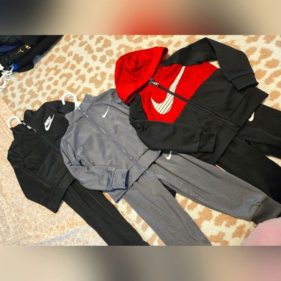 Nike matching Sets 2t - Picture 1 of 1
